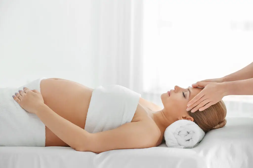 Pregnancy osteopathy Auckland — safe pregnancy pain treatment at Premier Wellness North Shore