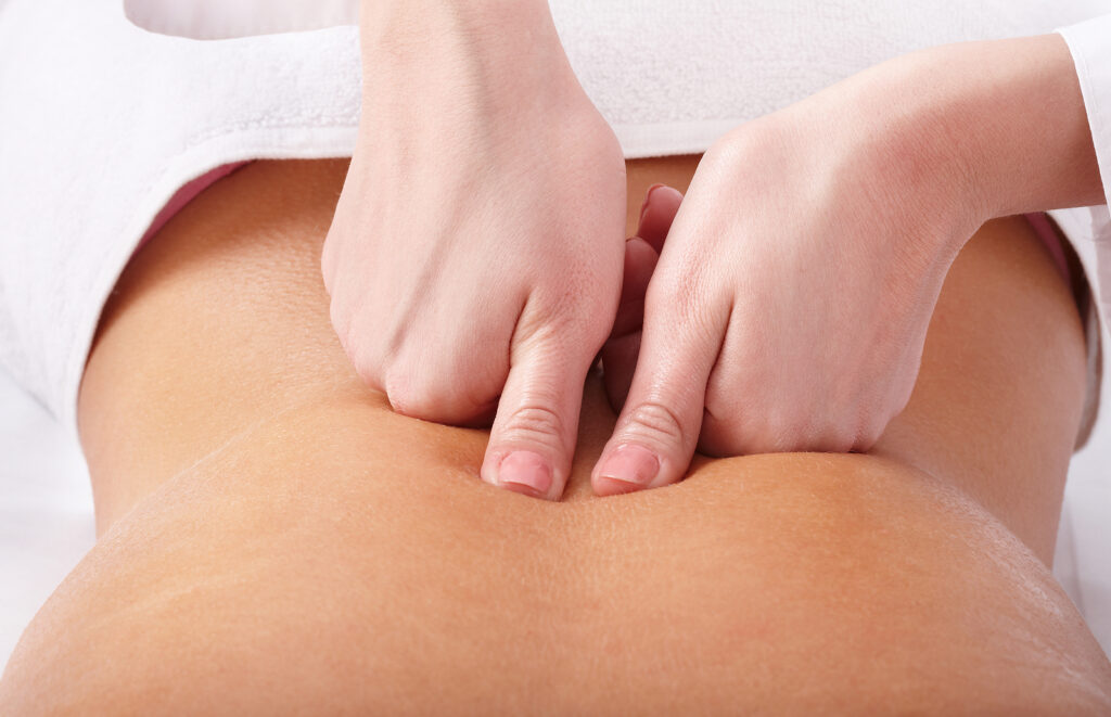 Deep Tissue Massage Auckland 1 Deep tissue massage Auckland — thumbs working slowly into the muscles of the back